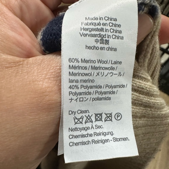 J crew rugged merino wool blend sweater size  L good condition - Picture 4 of 4